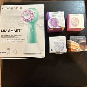 Clarisonic Mia Smart Sonic Beauty Device Set